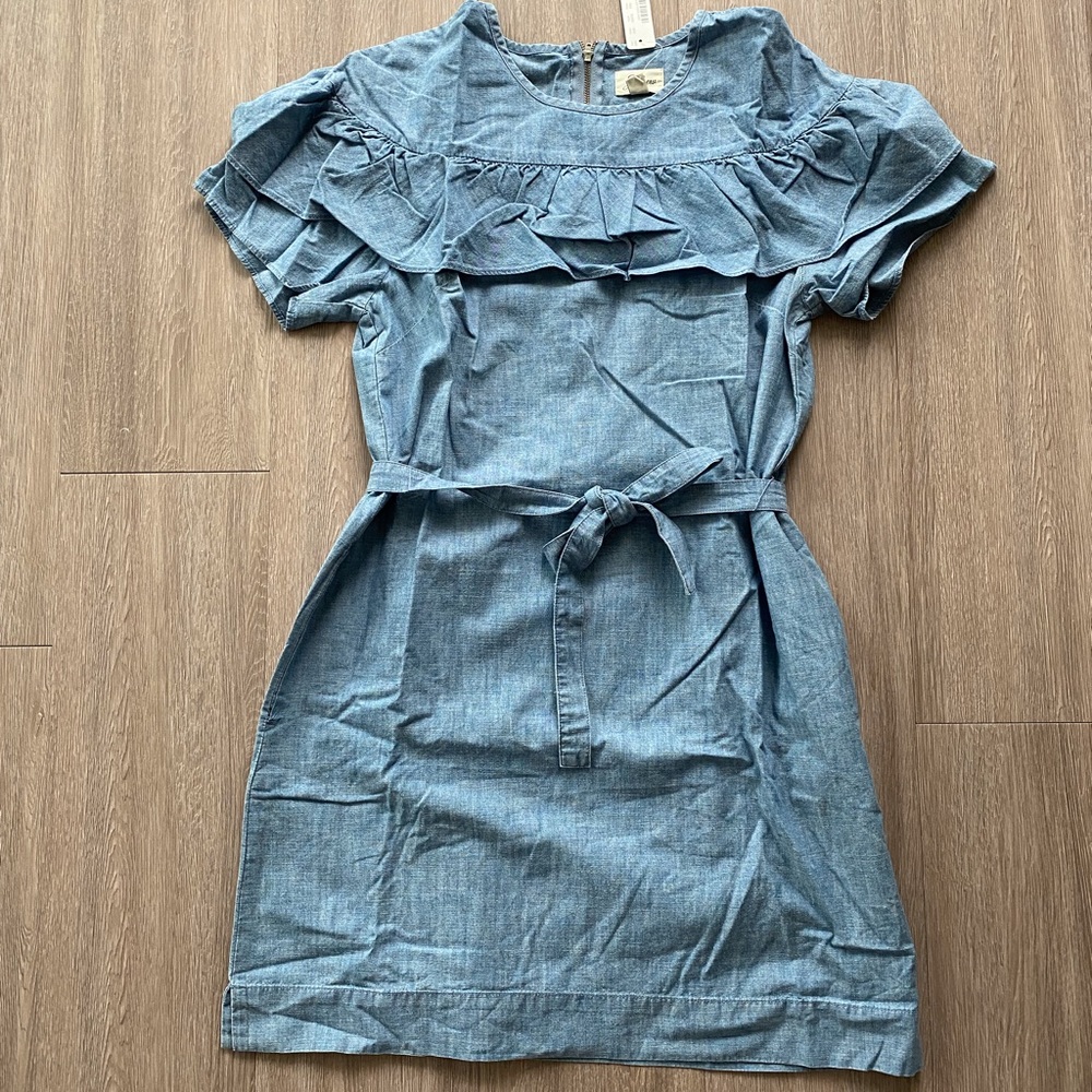 *NEW* J. Crew Chambray ruffled front dress in size 6